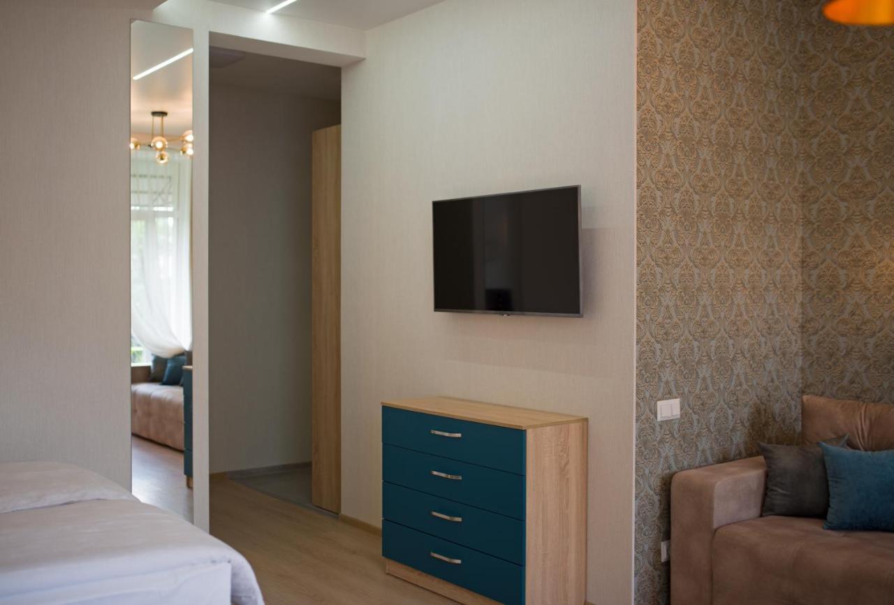Modern Apartmeents Near Central Park Poltawa Exterior foto